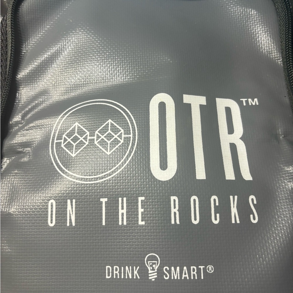 Backpack Cooler - Picture 4 of 5